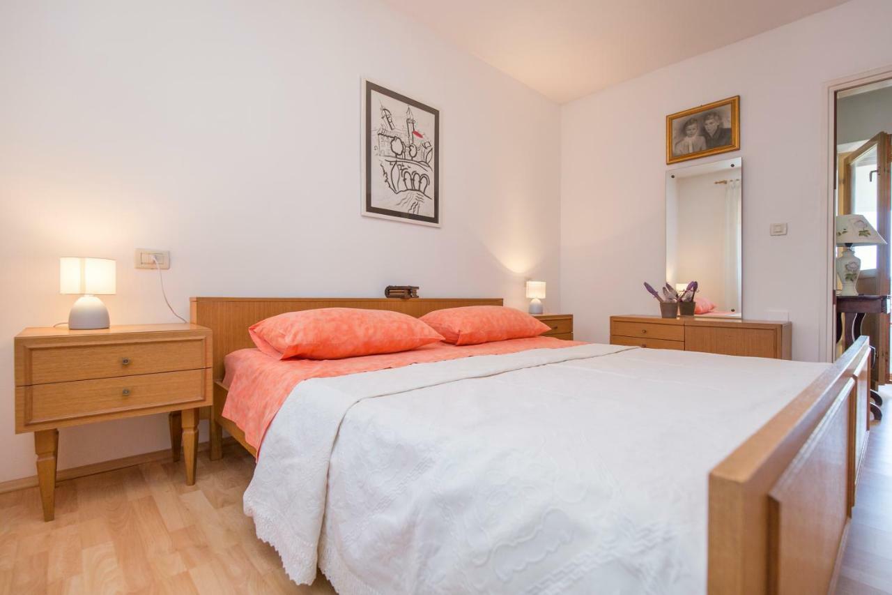 Haus Valerija Villa Labin  Eksteriør bilde